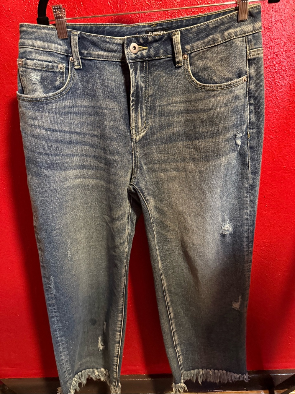 105. Preloved Women’s Distressed Wide Leg Jeans - Blue